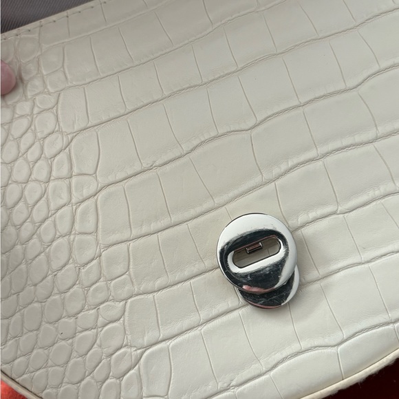 Saddle Crossbody Bag - A New Day - Picture 8 of 9